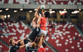 九游体育官网|莫雷诺独闯龙潭戏耍三人破门，再度化身申花拯救者